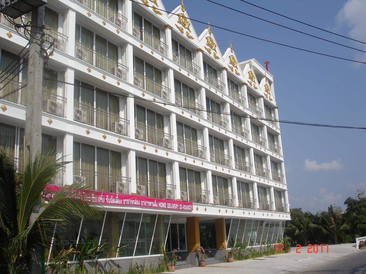 Diamond Sweet Hotel